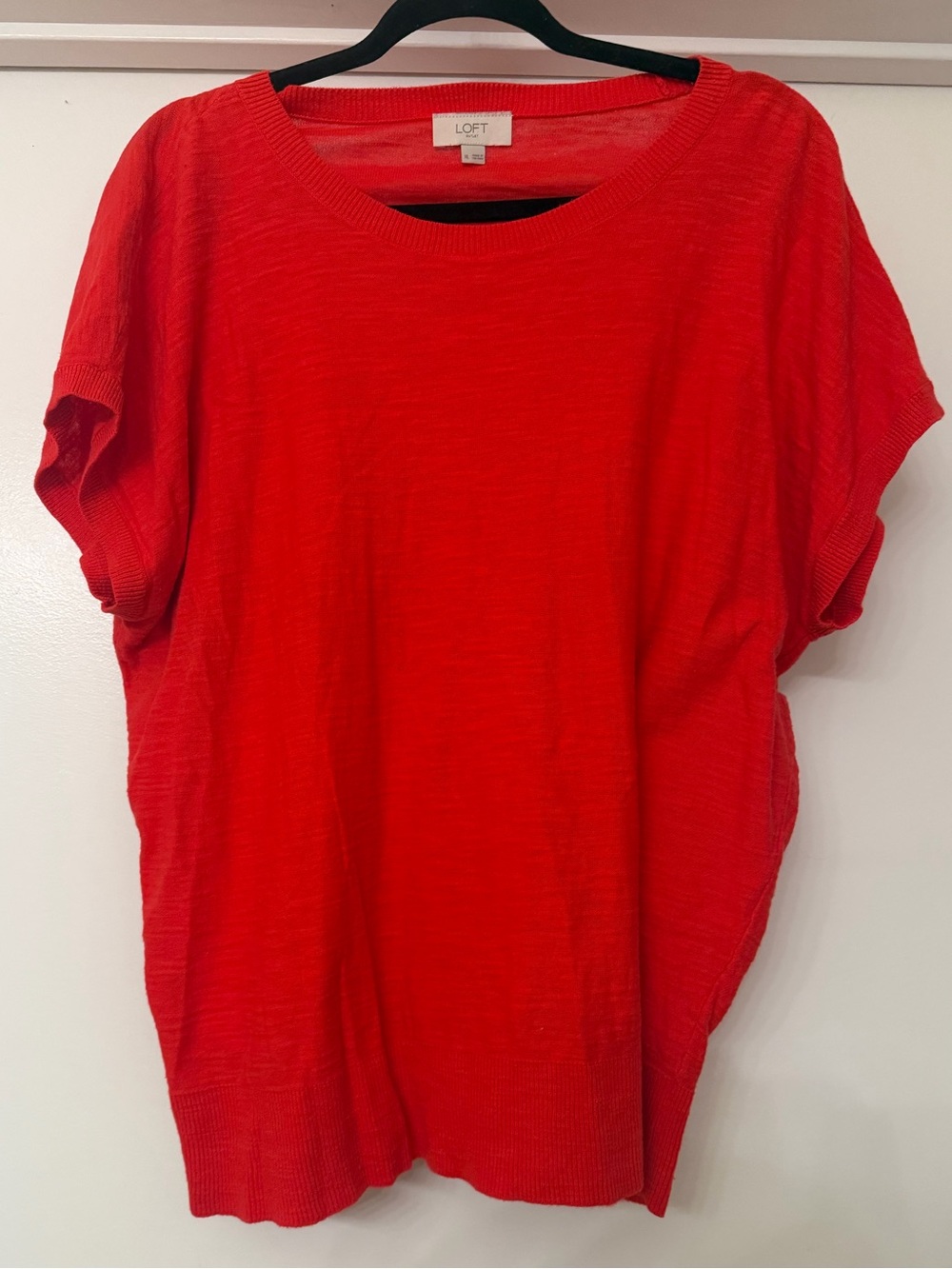 LOFT Red Short Sleeve Knit Top